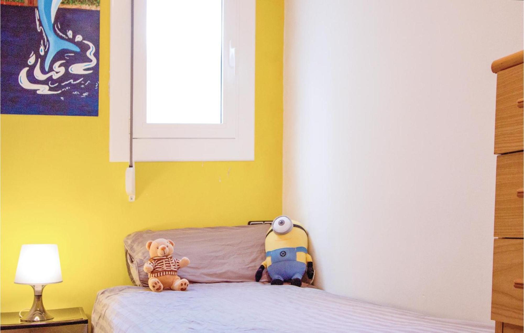 2 Bedroom Cozy Apartment In Blanes Exterior photo