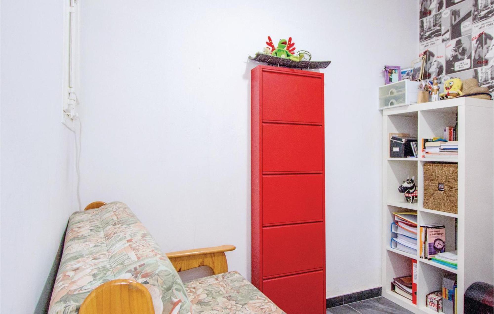 2 Bedroom Cozy Apartment In Blanes Exterior photo