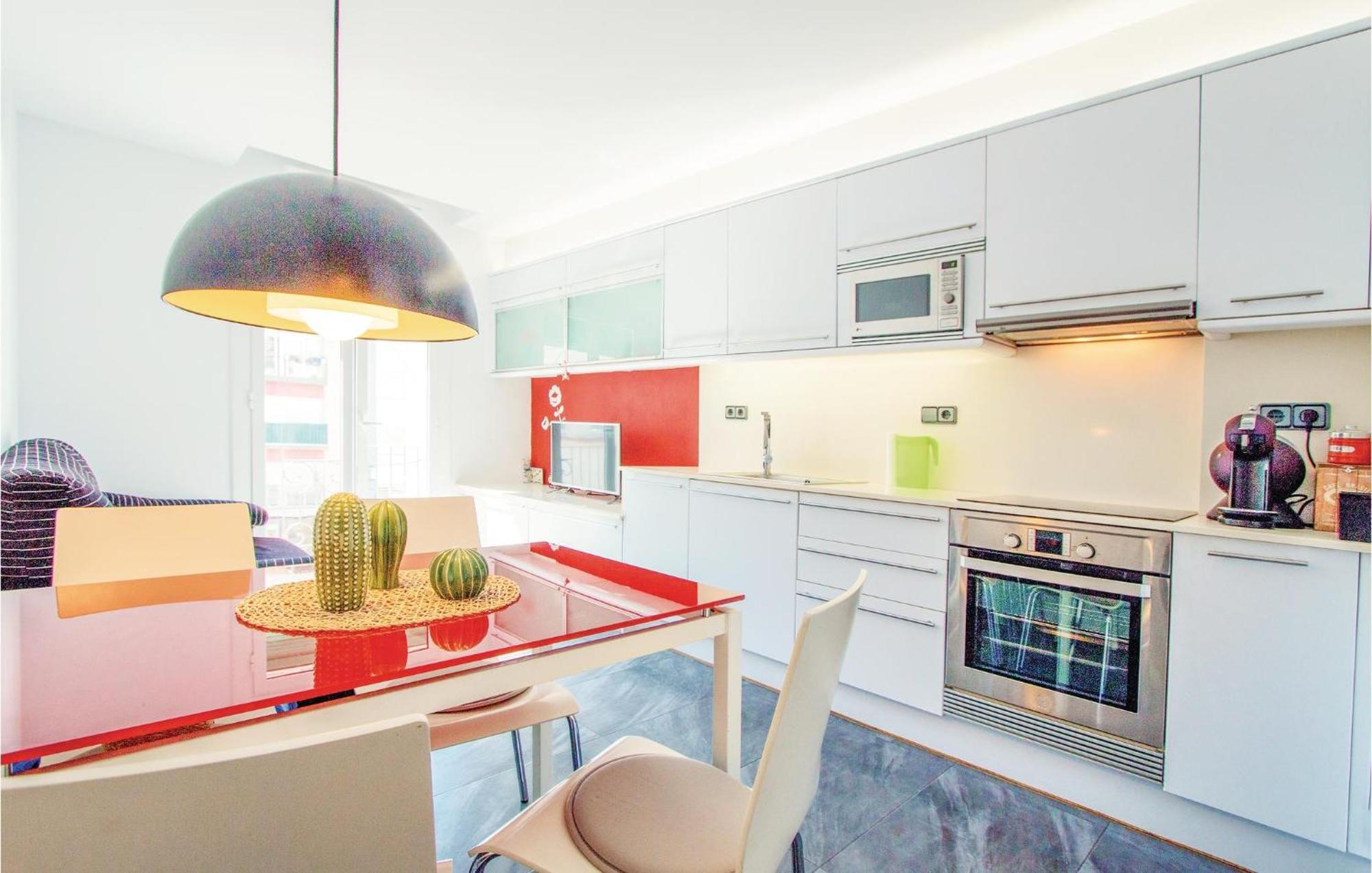 2 Bedroom Cozy Apartment In Blanes Exterior photo